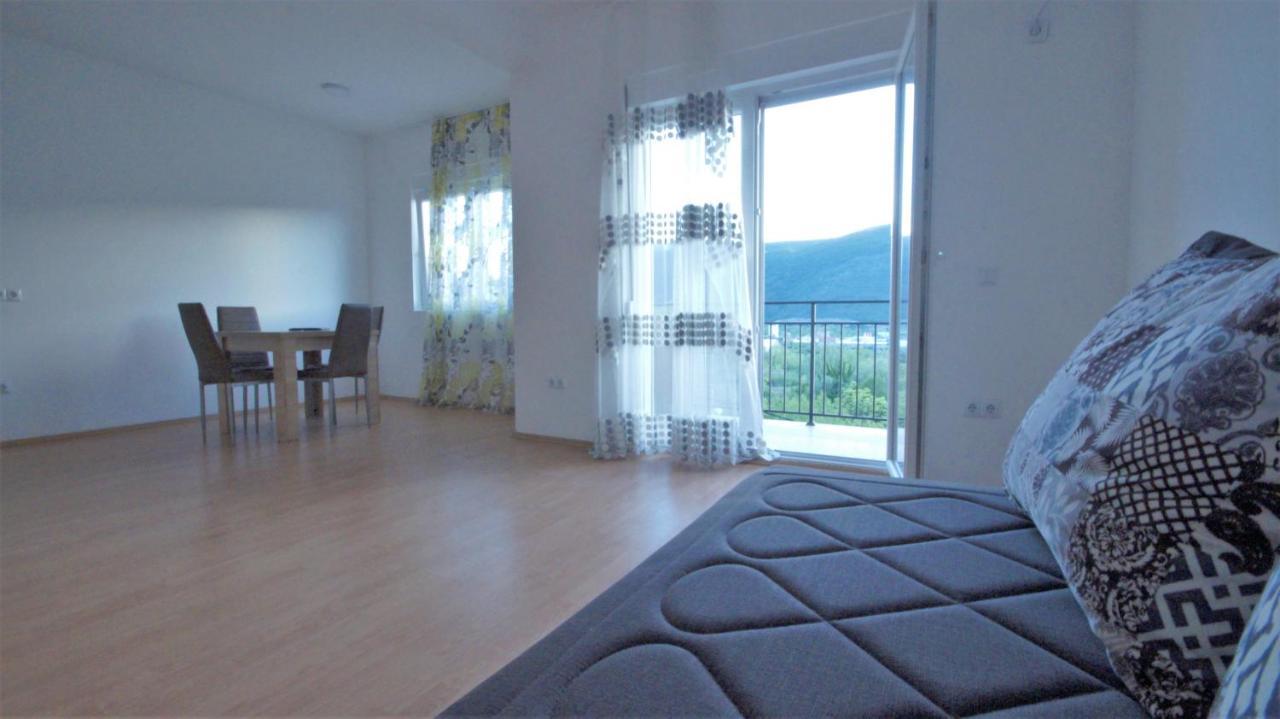 Divine Apartments Budva Lastva Grbaljska エクステリア 写真
